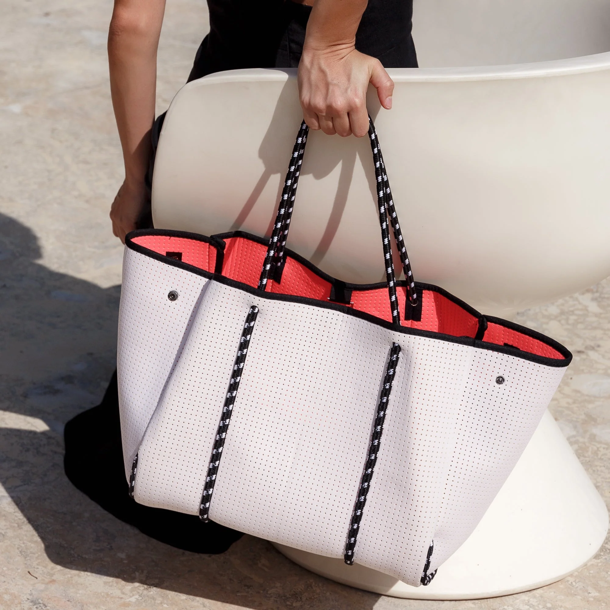 EVERYDAY TOTE WHITE PINK - Image 4